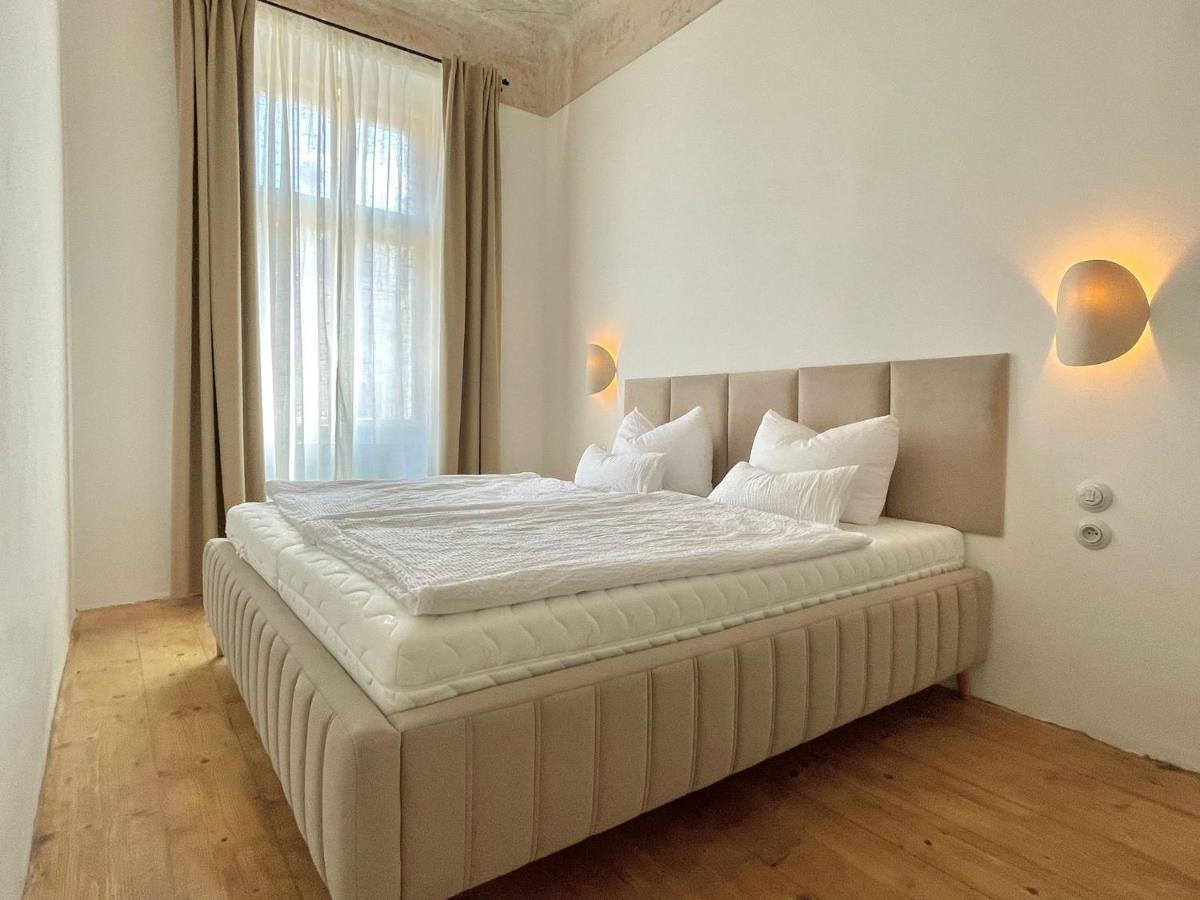 Apartma Adina 1905 卡罗维发利 外观 照片